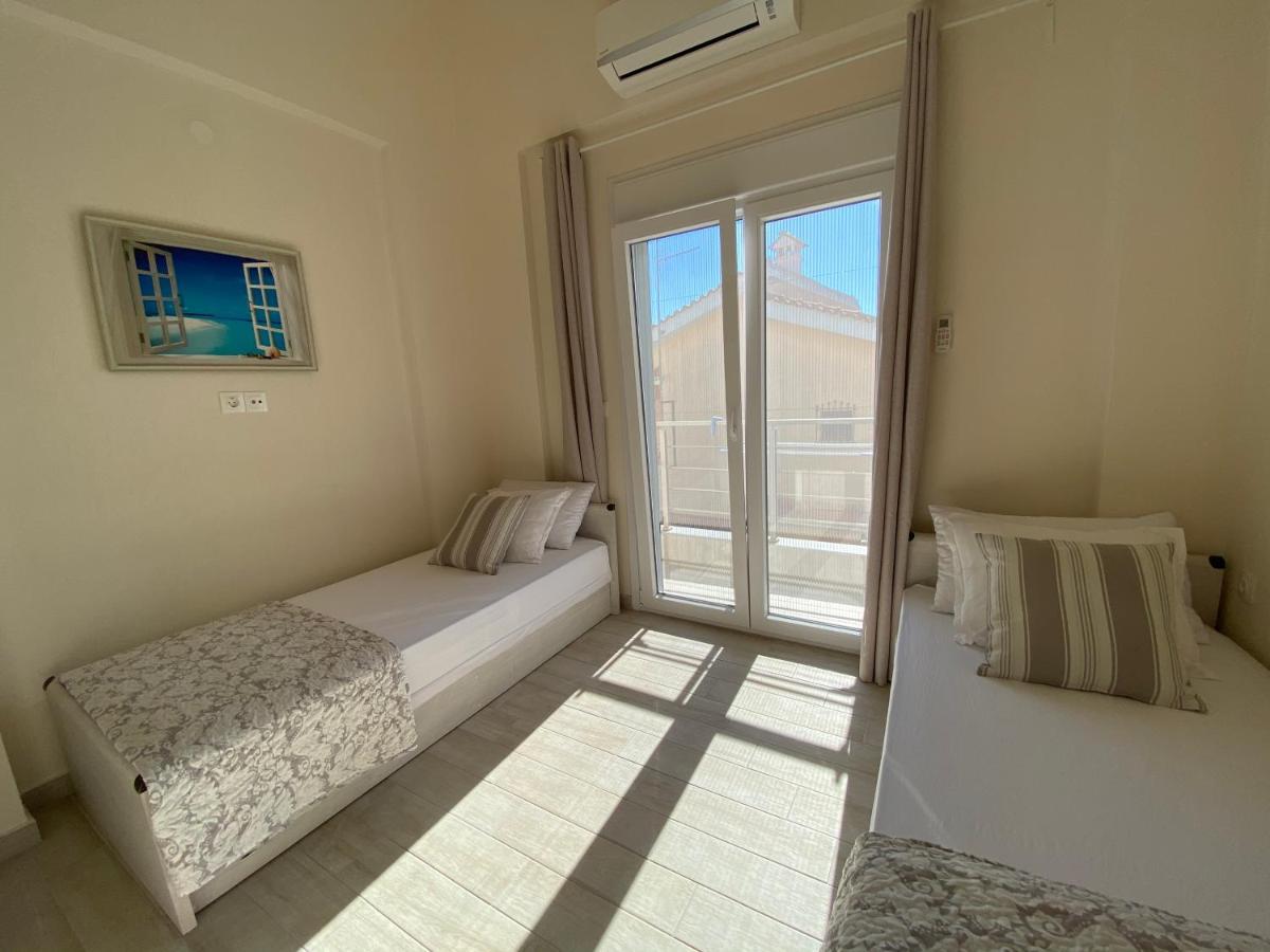 Villa Emerald Luxury Living Nikiti  Luaran gambar