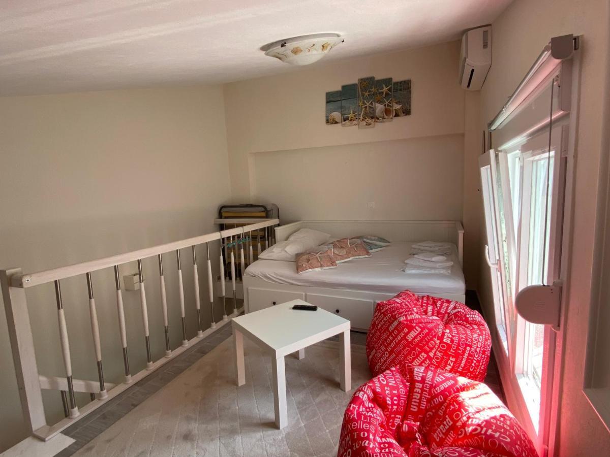 Villa Emerald Luxury Living Nikiti  Luaran gambar